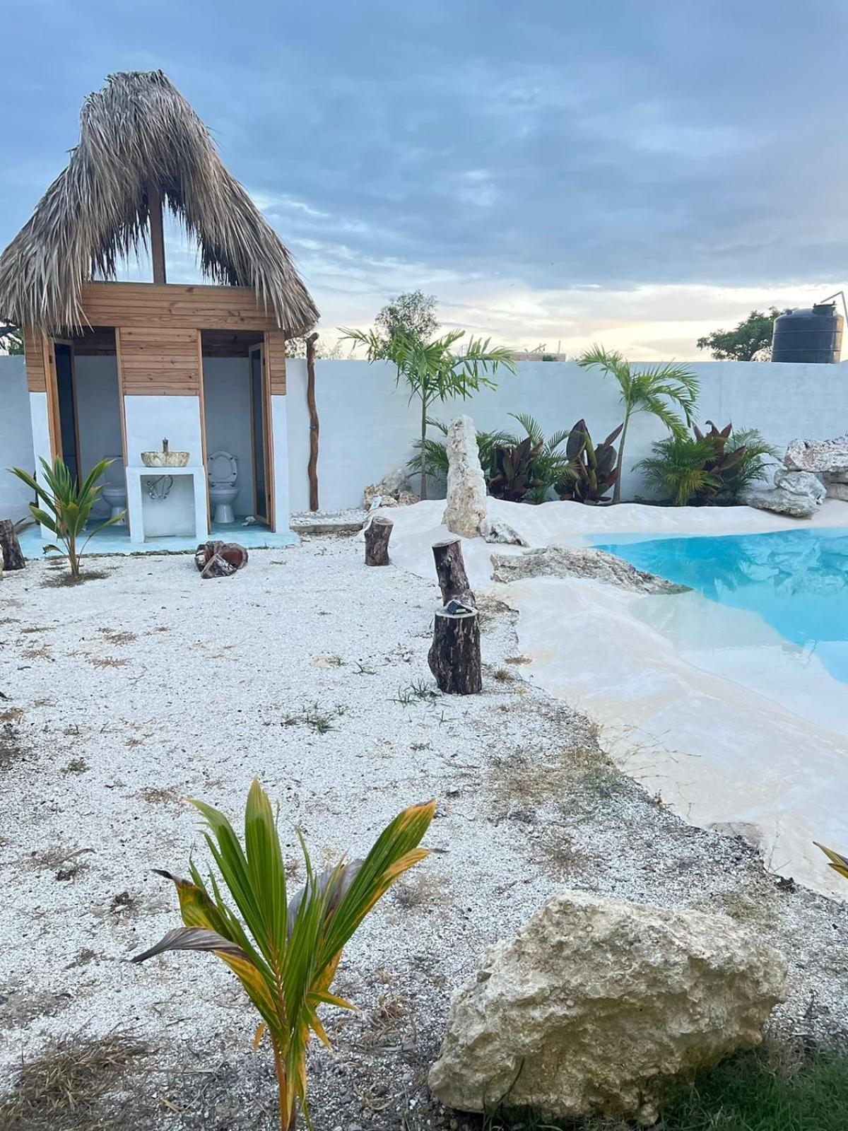 Blue Beach Eco-Hotel By Sanfabini バヤイベ エクステリア 写真