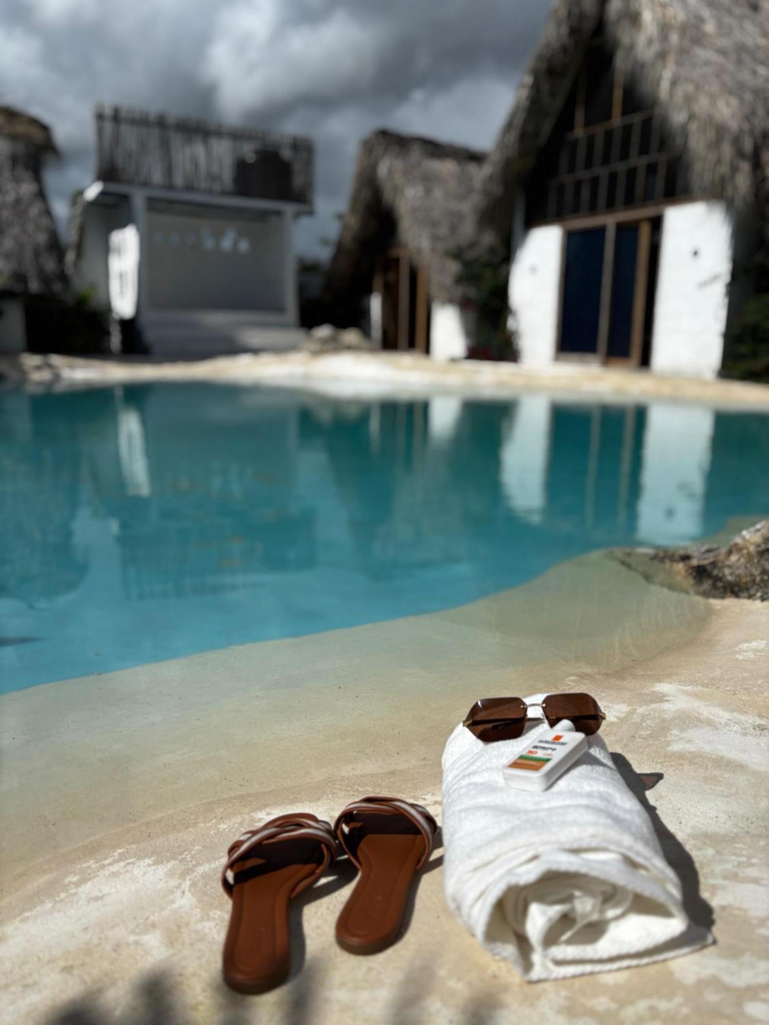 Blue Beach Eco-Hotel By Sanfabini バヤイベ エクステリア 写真