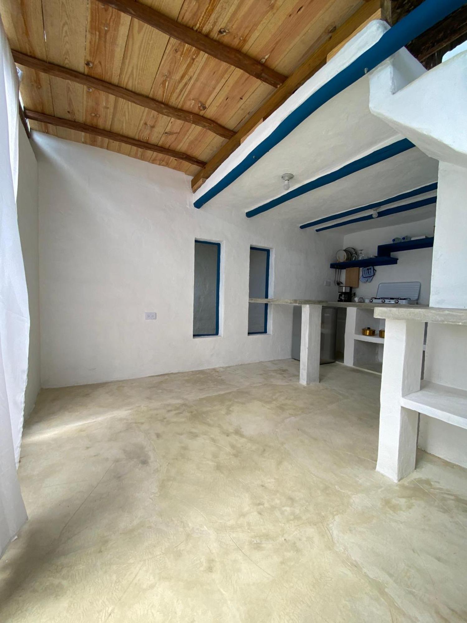 Blue Beach Eco-Hotel By Sanfabini バヤイベ エクステリア 写真