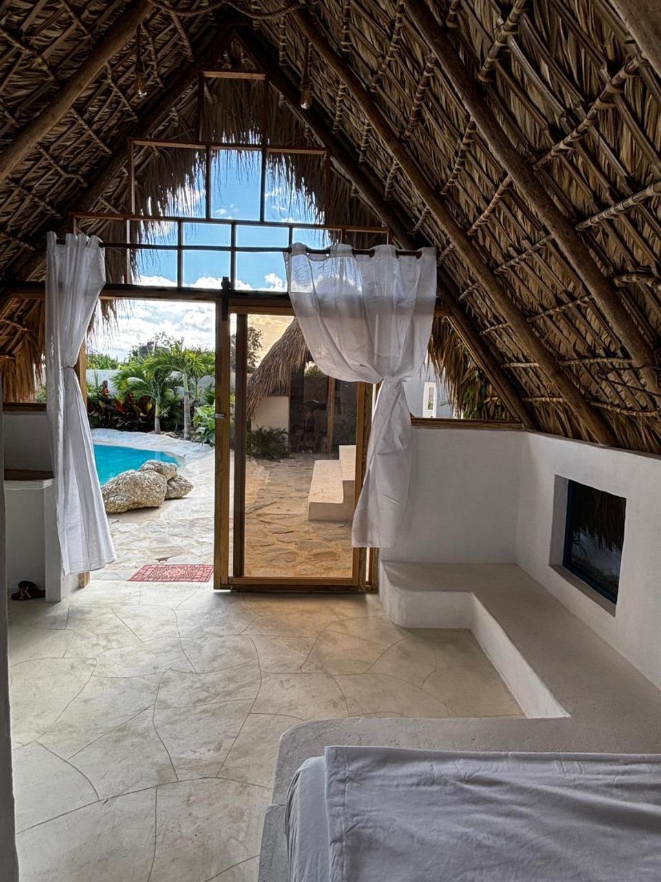 Blue Beach Eco-Hotel By Sanfabini バヤイベ エクステリア 写真