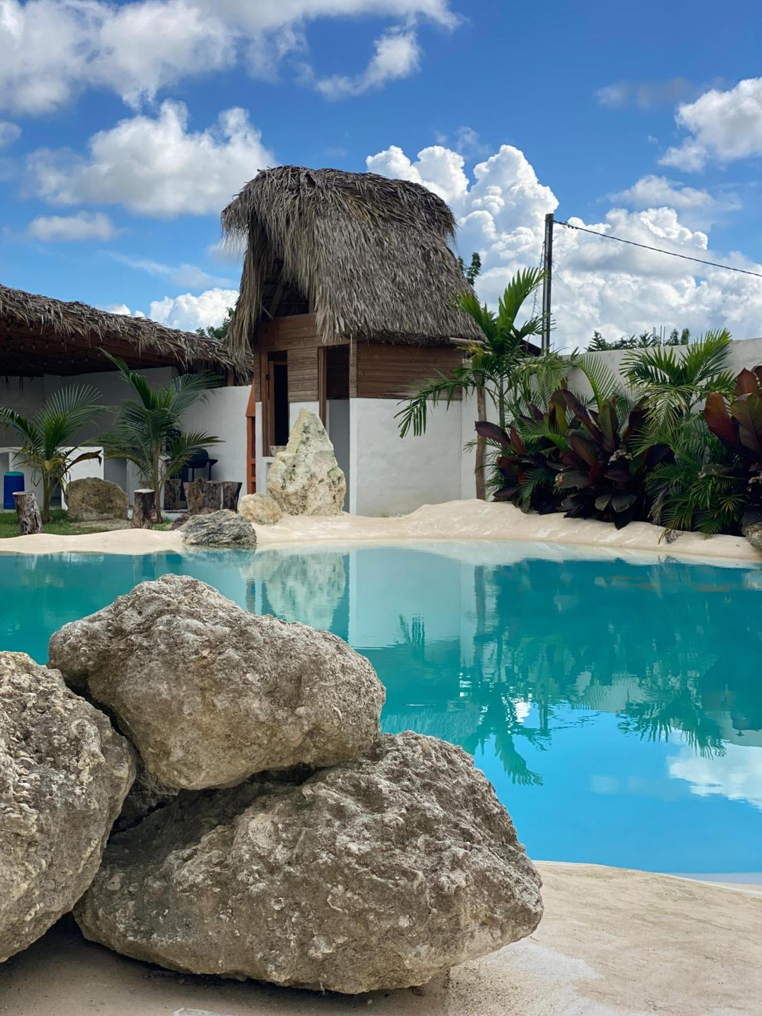 Blue Beach Eco-Hotel By Sanfabini バヤイベ エクステリア 写真